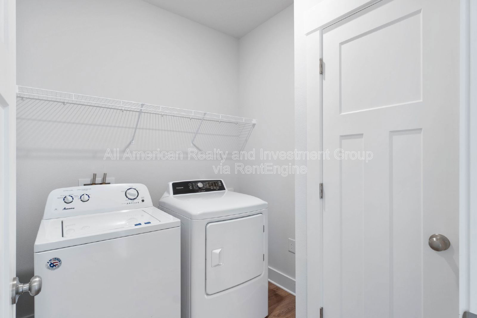 Gallery Image 19