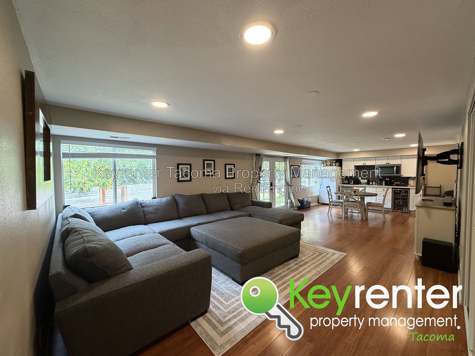 Gallery Image 38