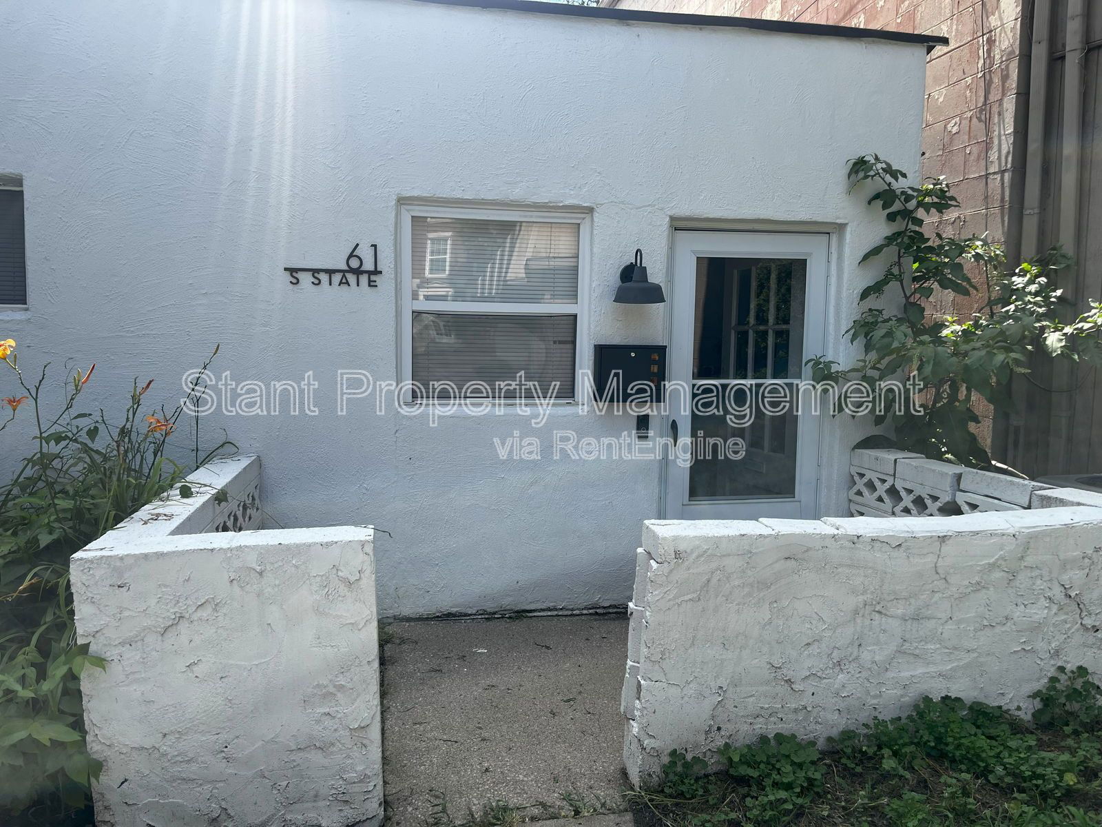 Gallery Image 0