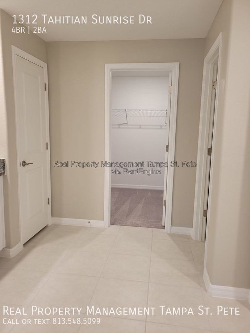 Gallery Image 17