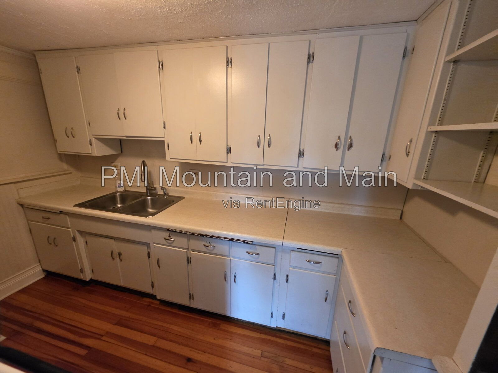 Gallery Image 14
