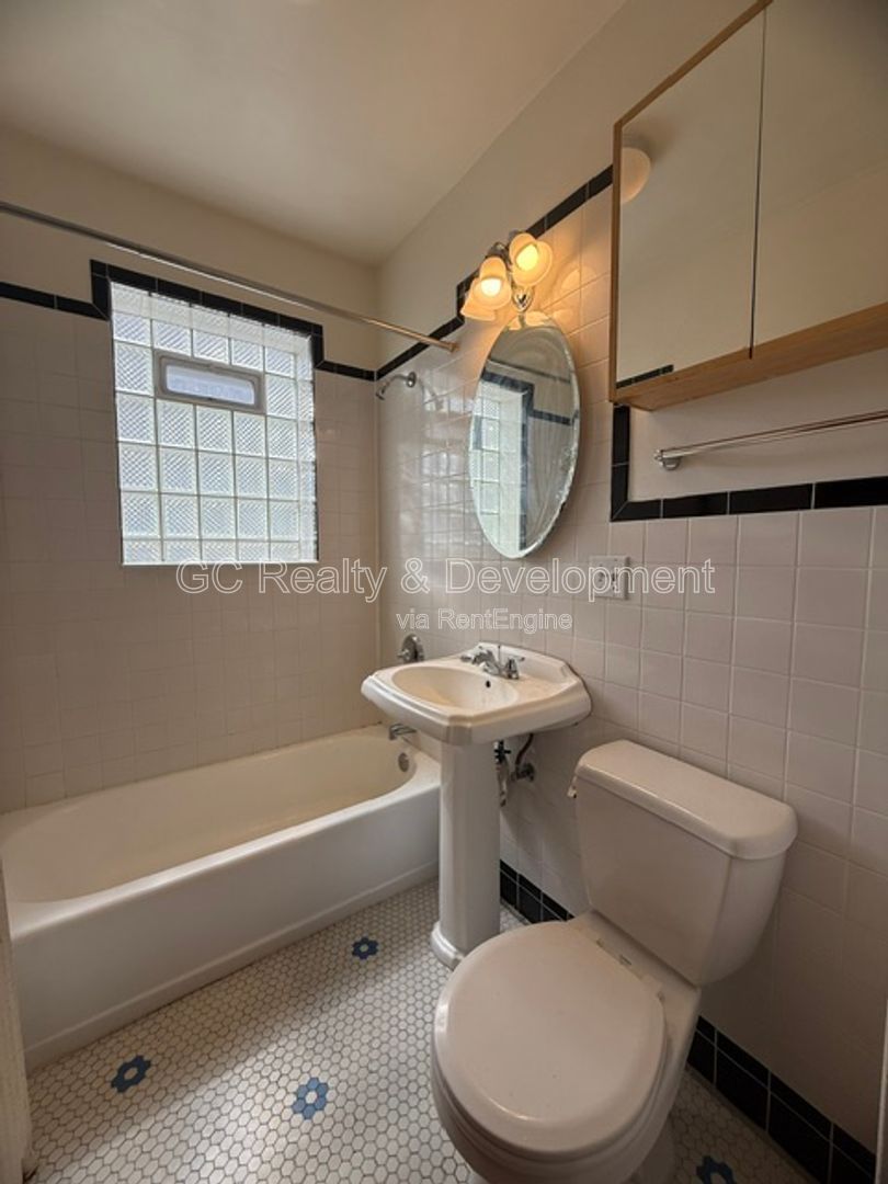 Gallery Image 11