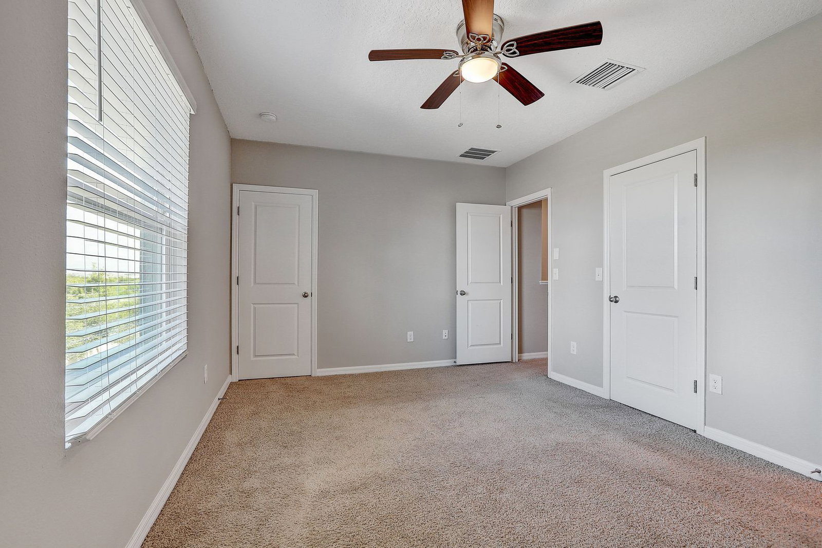 Gallery Image 18
