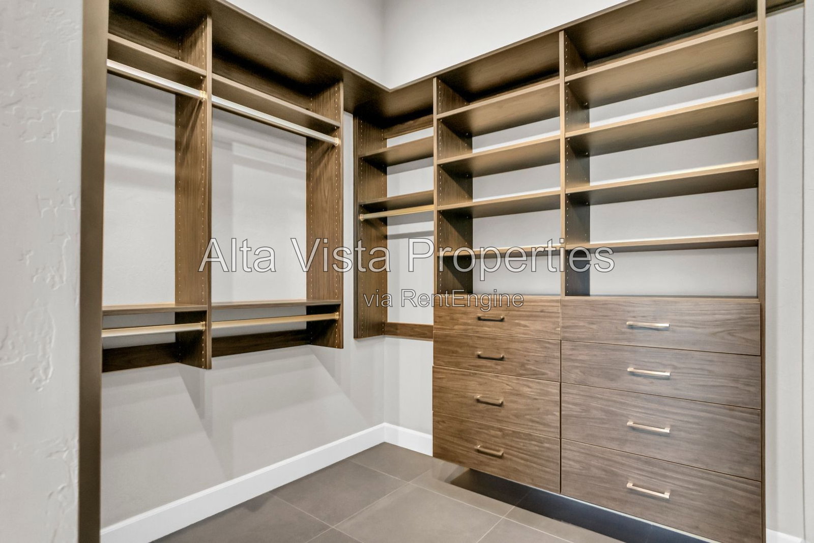 Gallery Image 42