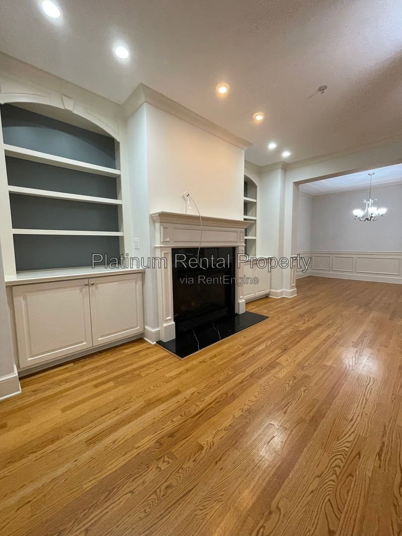 Gallery Image 24