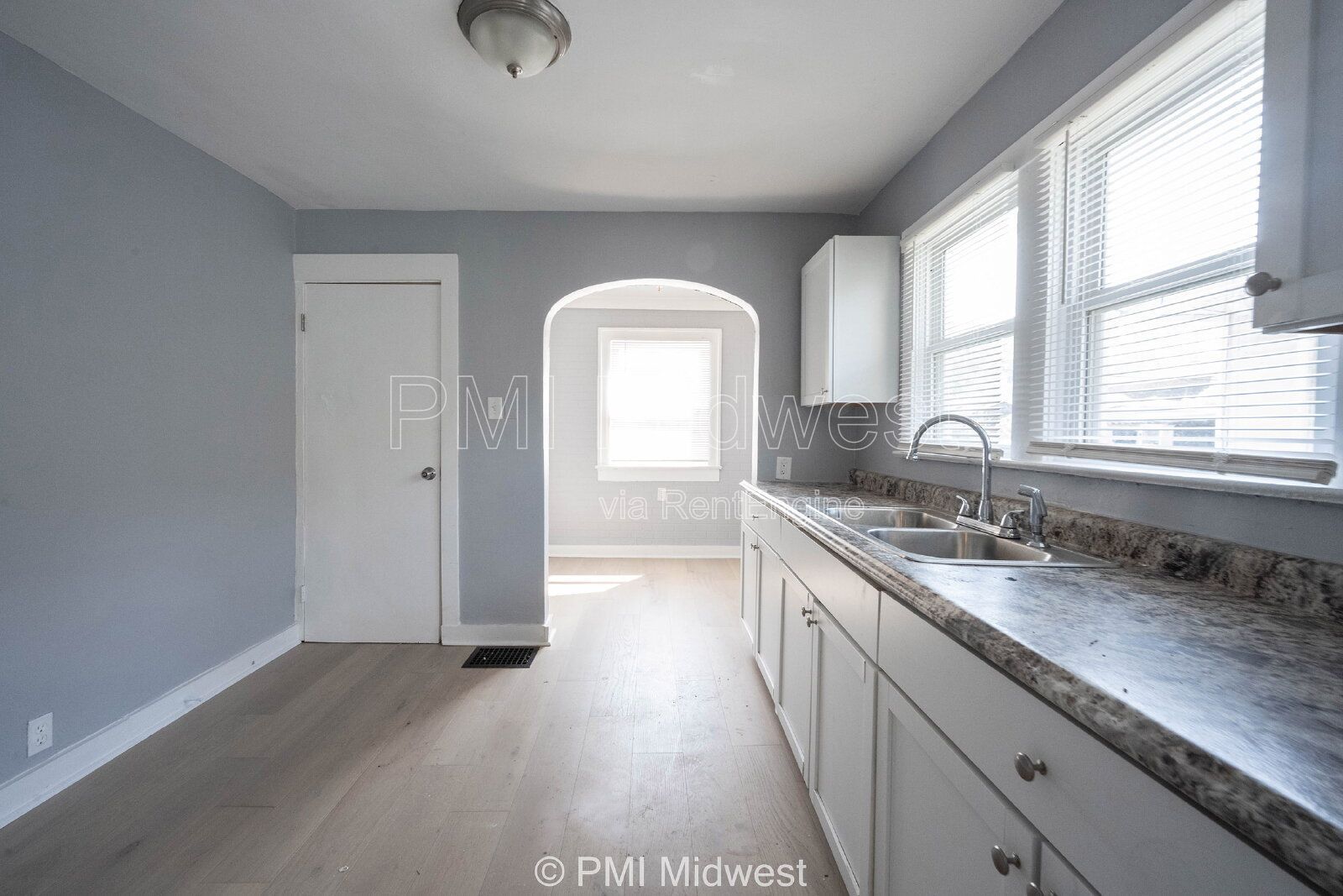 Gallery Image 12