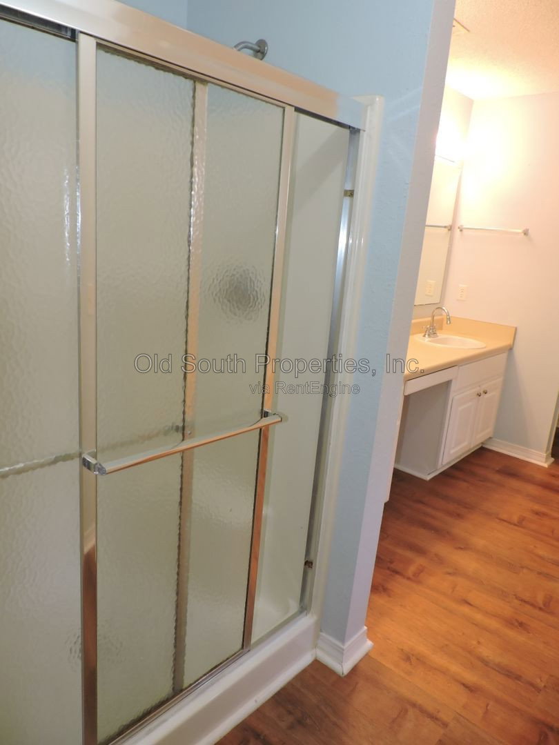 Gallery Image 17