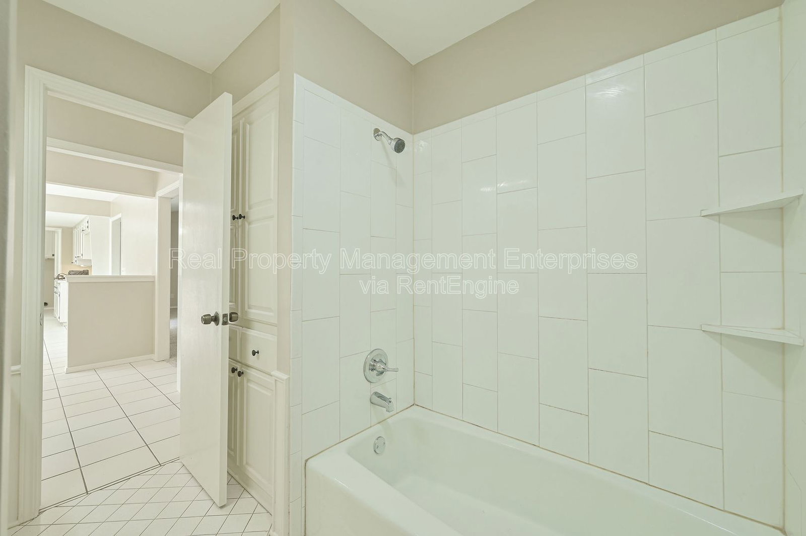 Gallery Image 19