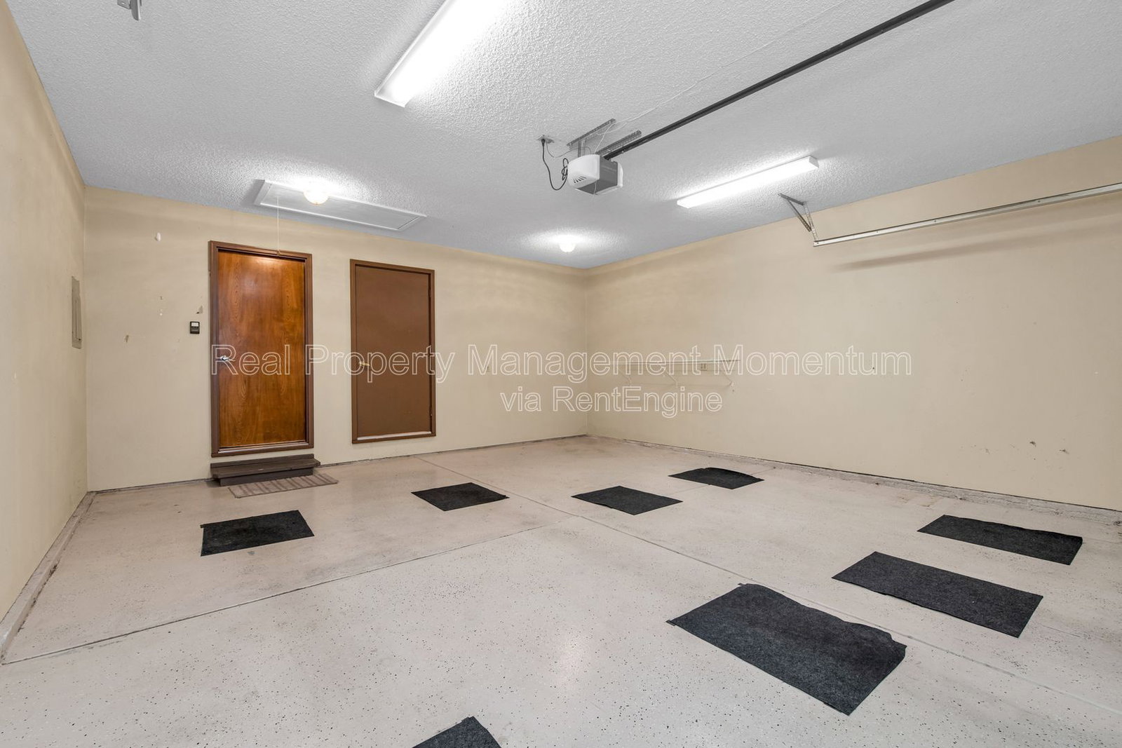 Gallery Image 37