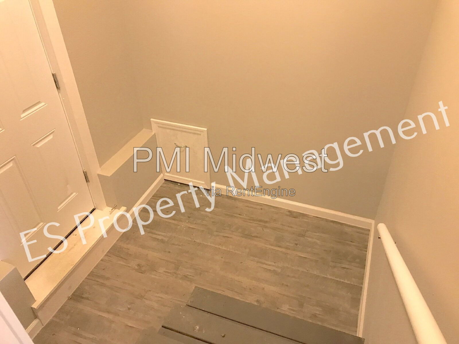 Gallery Image 17