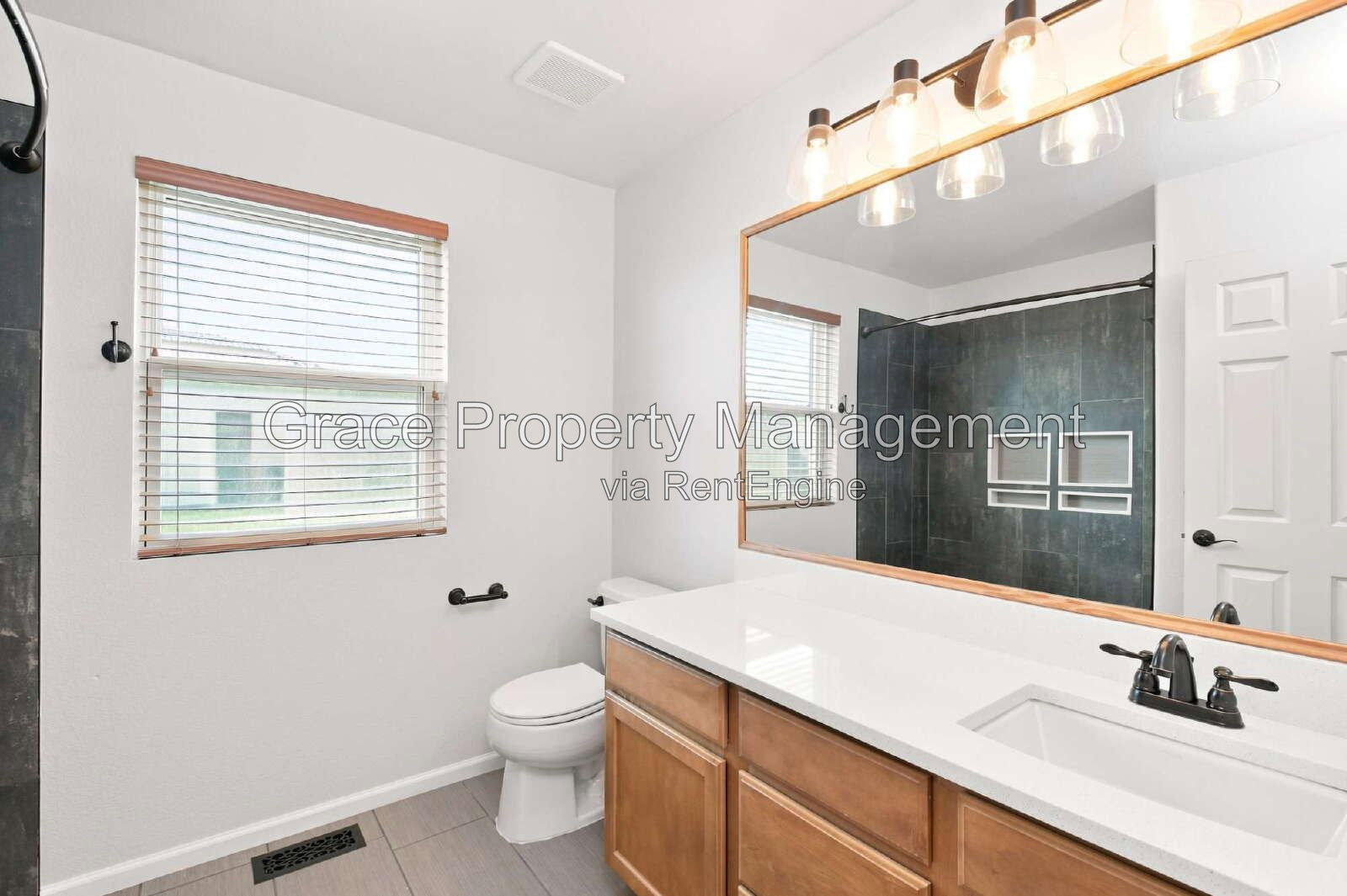 Gallery Image 20