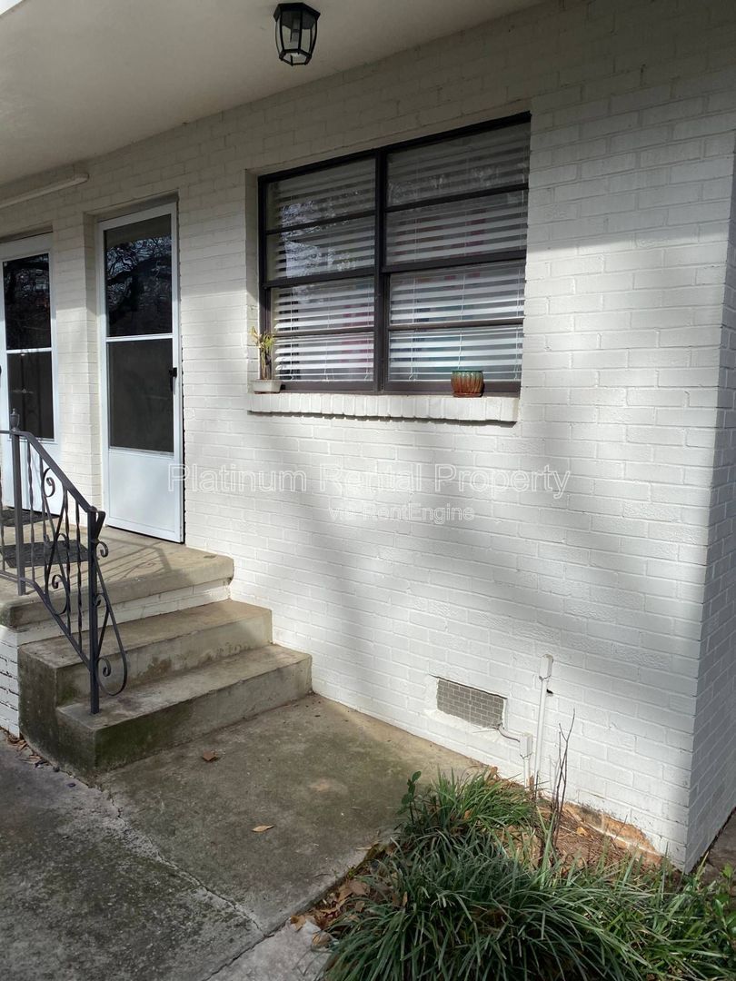 Gallery Image 18