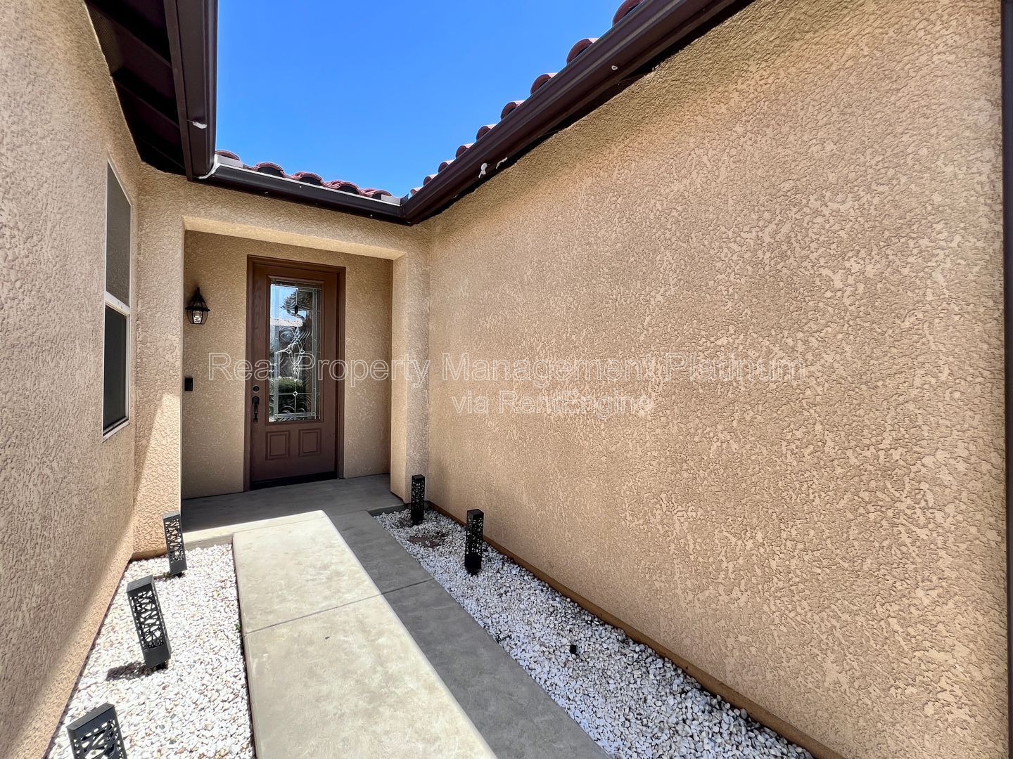 Gallery Image 18