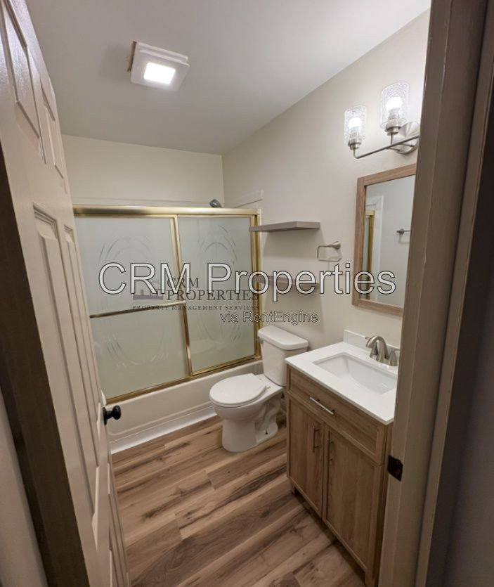 Gallery Image 16