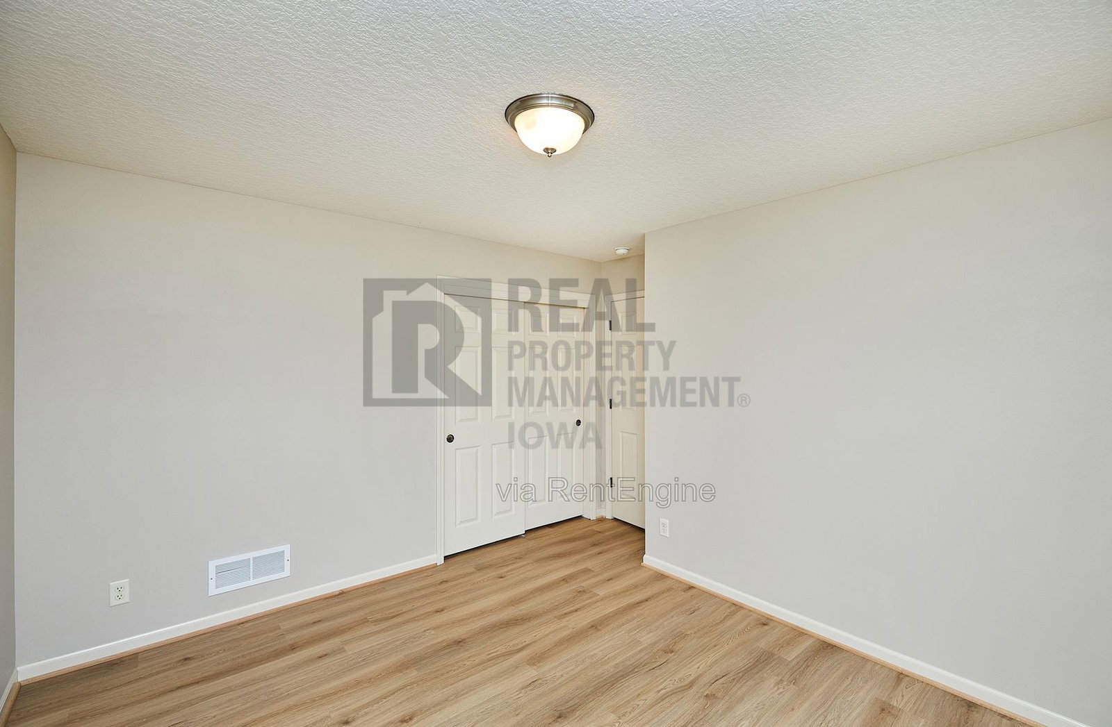 Gallery Image 19