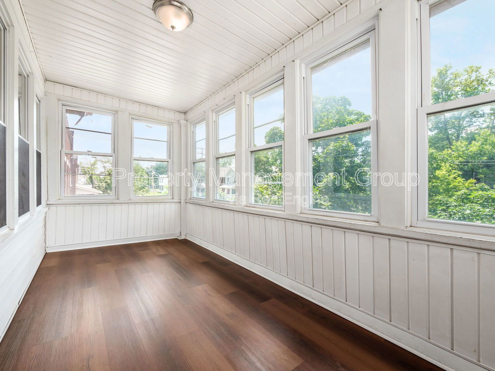 Gallery Image 15
