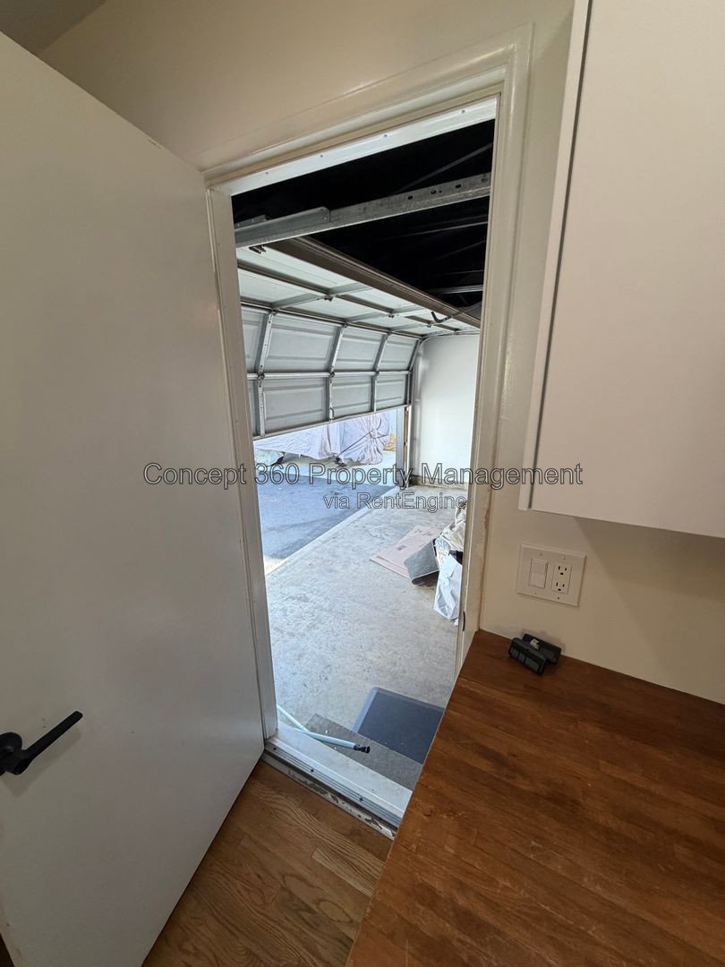 Gallery Image 33