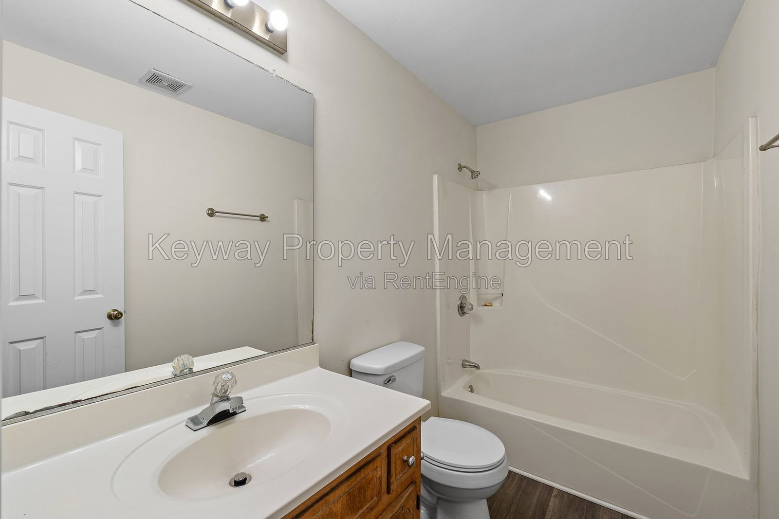 Gallery Image 16