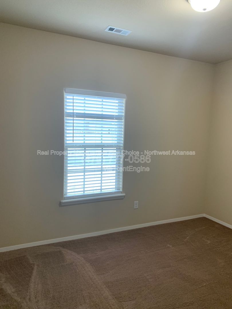 Gallery Image 19