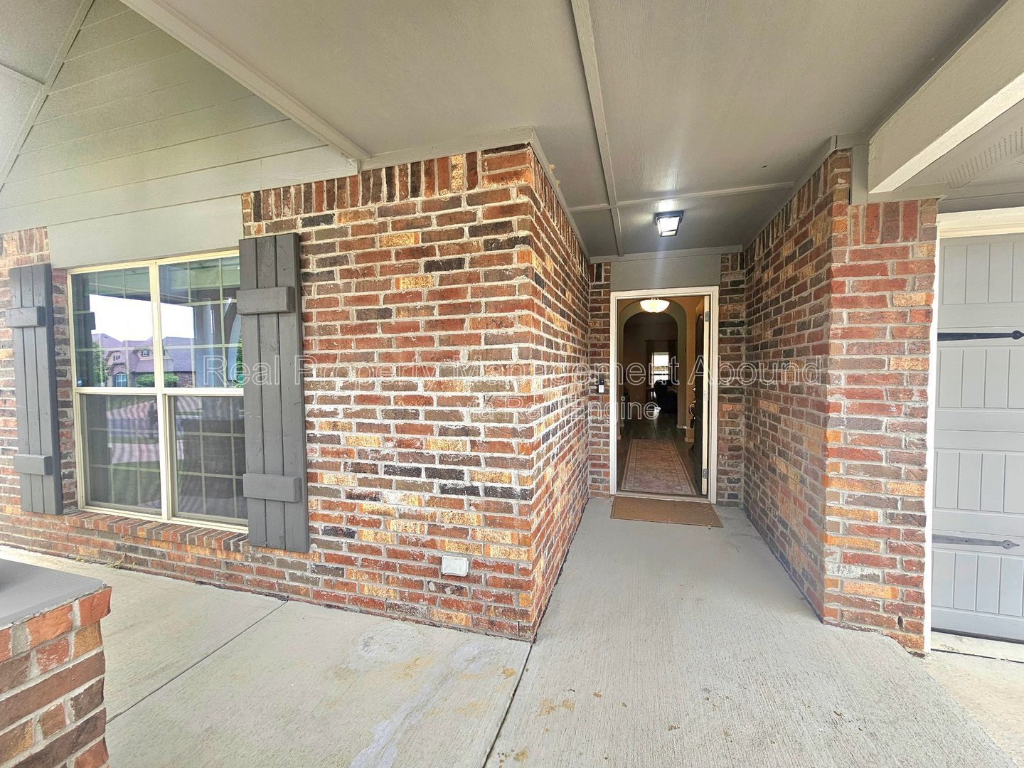 Gallery Image 10