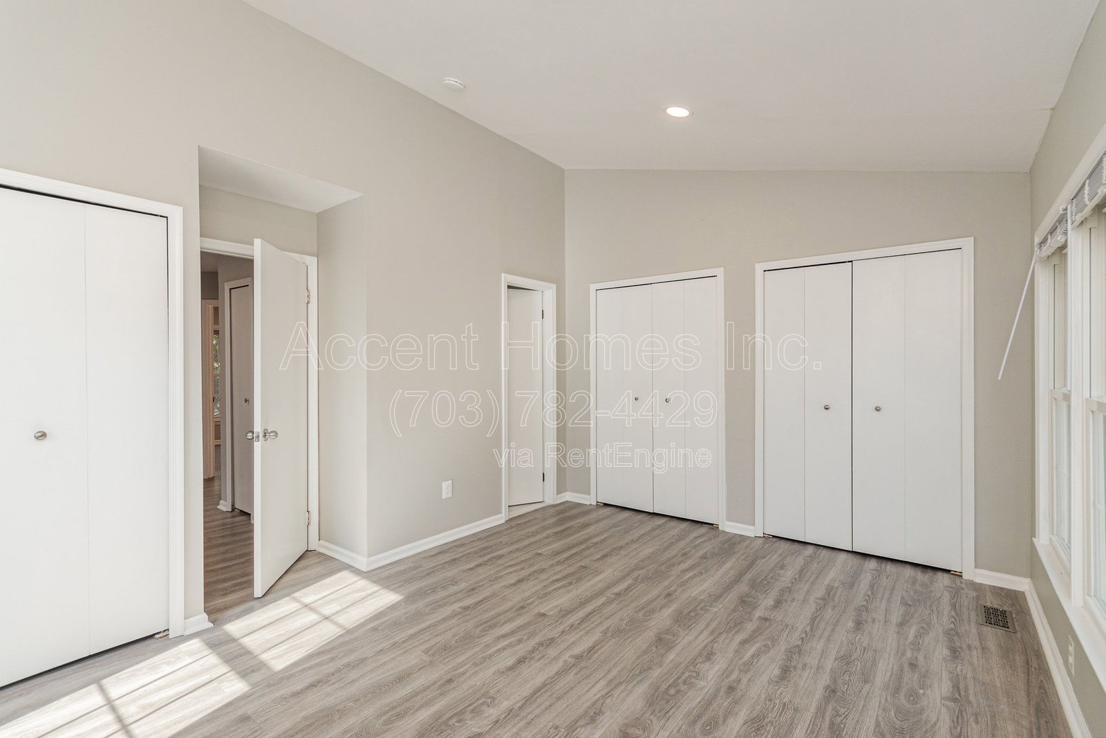 Gallery Image 17