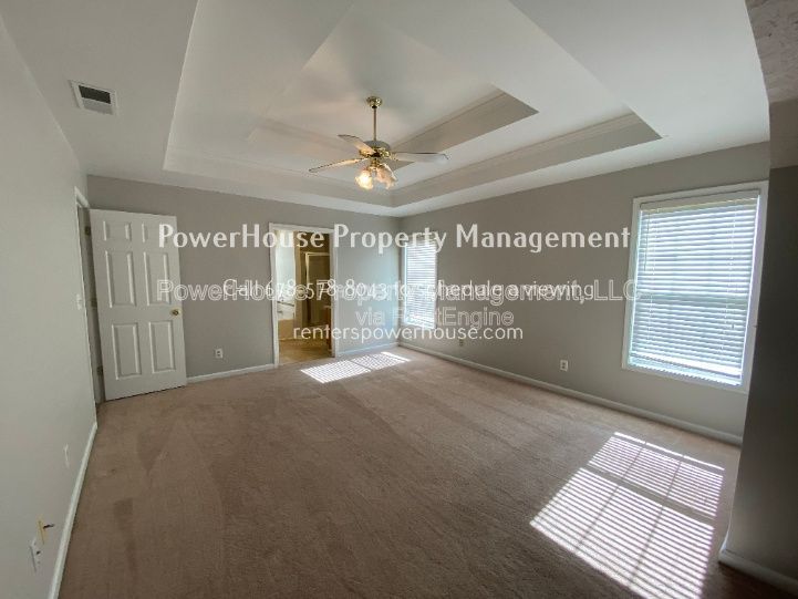 Gallery Image 36