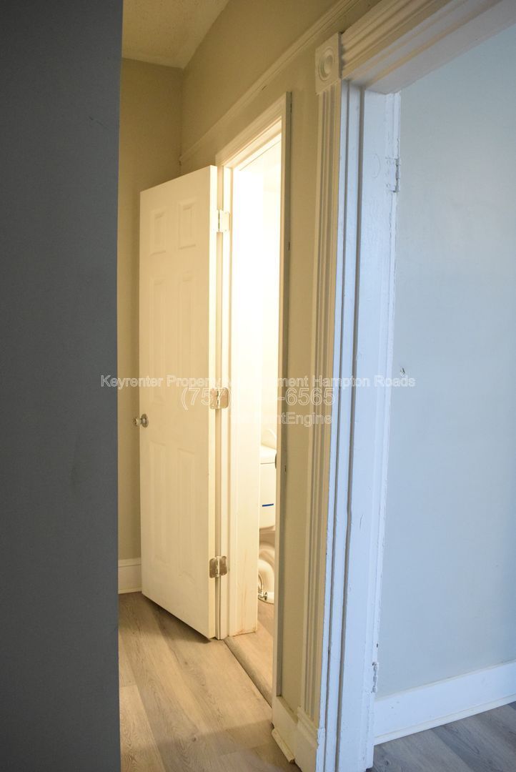 Gallery Image 17