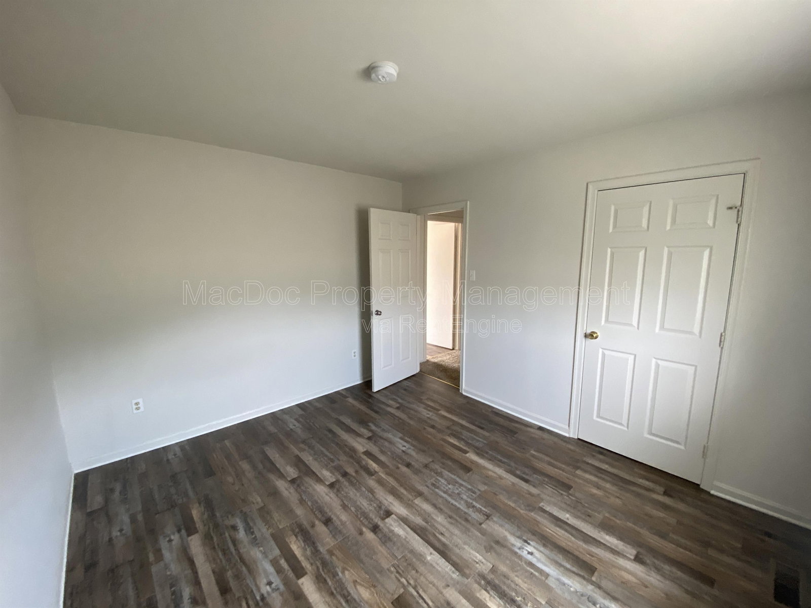 Gallery Image 37