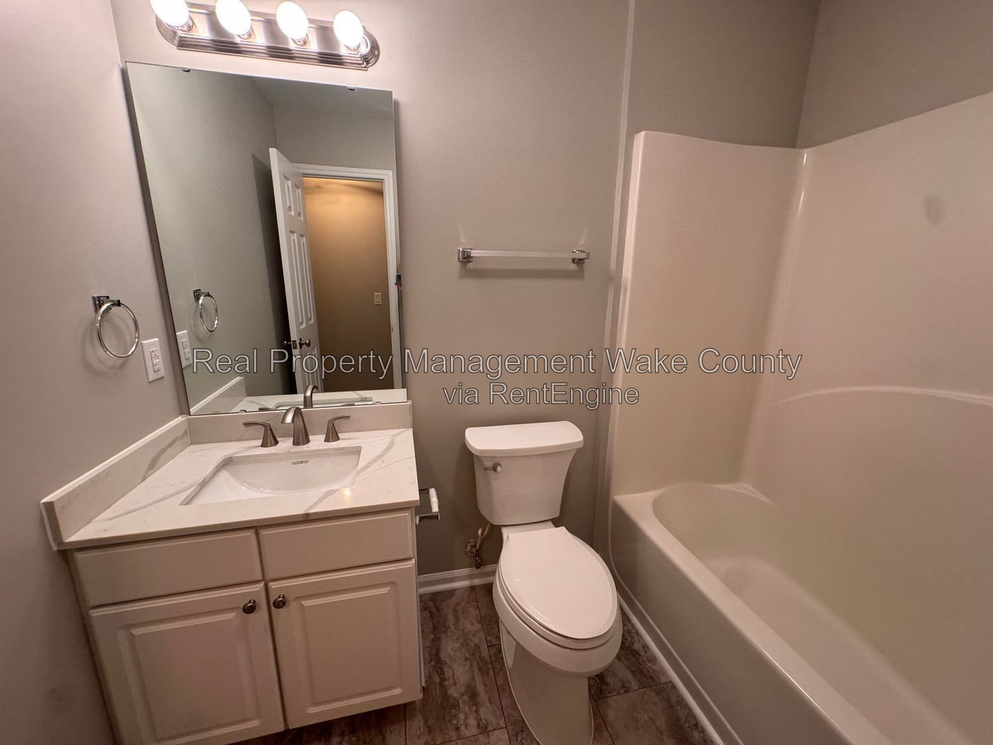 Gallery Image 32