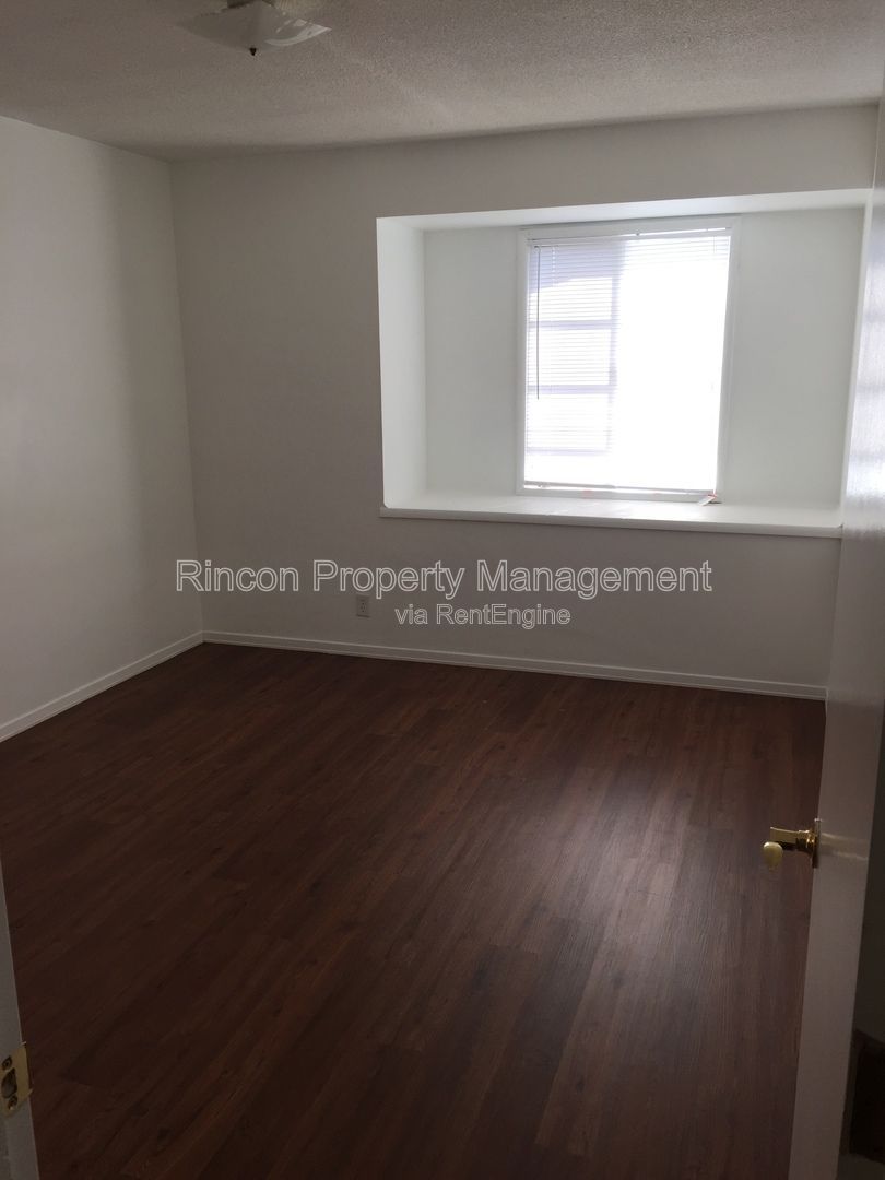 Gallery Image 15