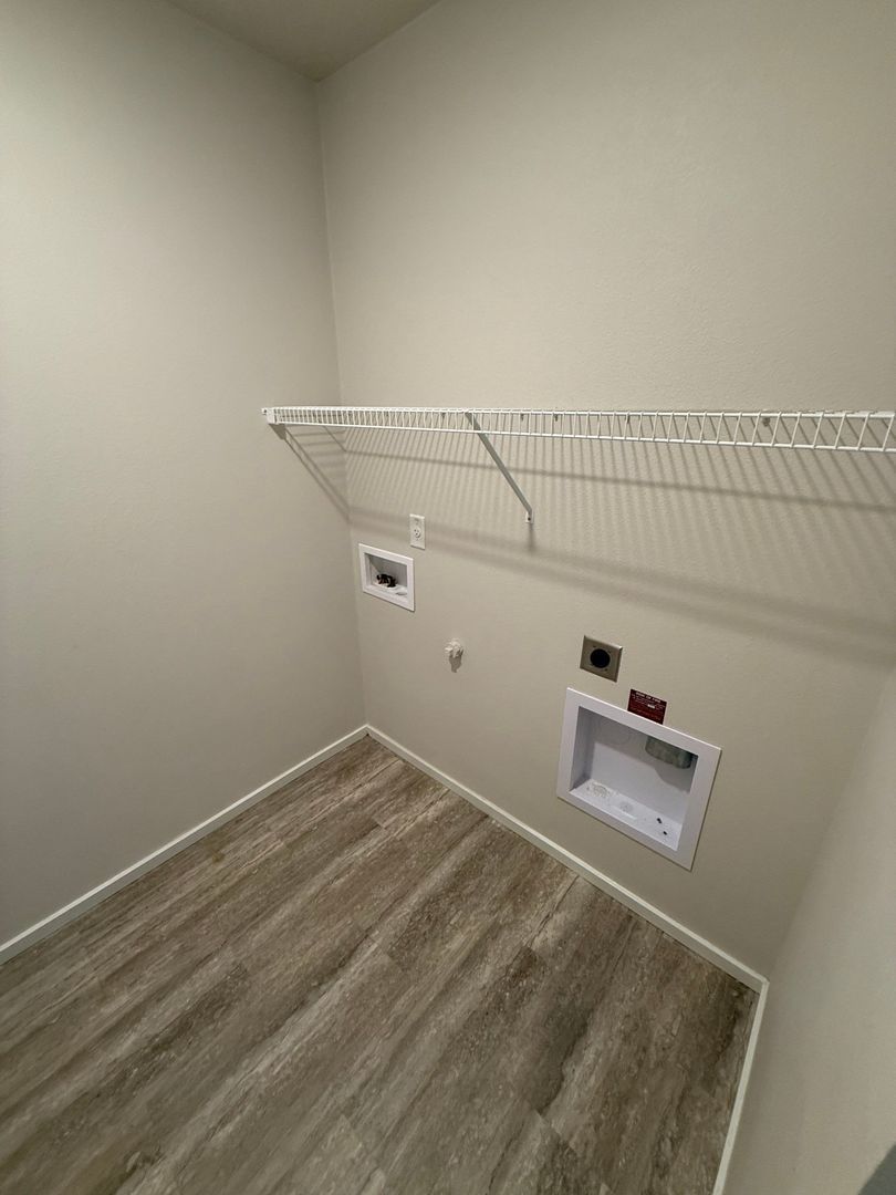Gallery Image 14