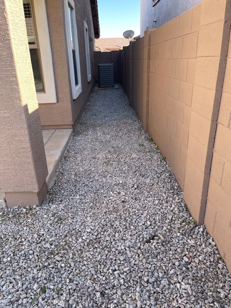Gallery Image 36