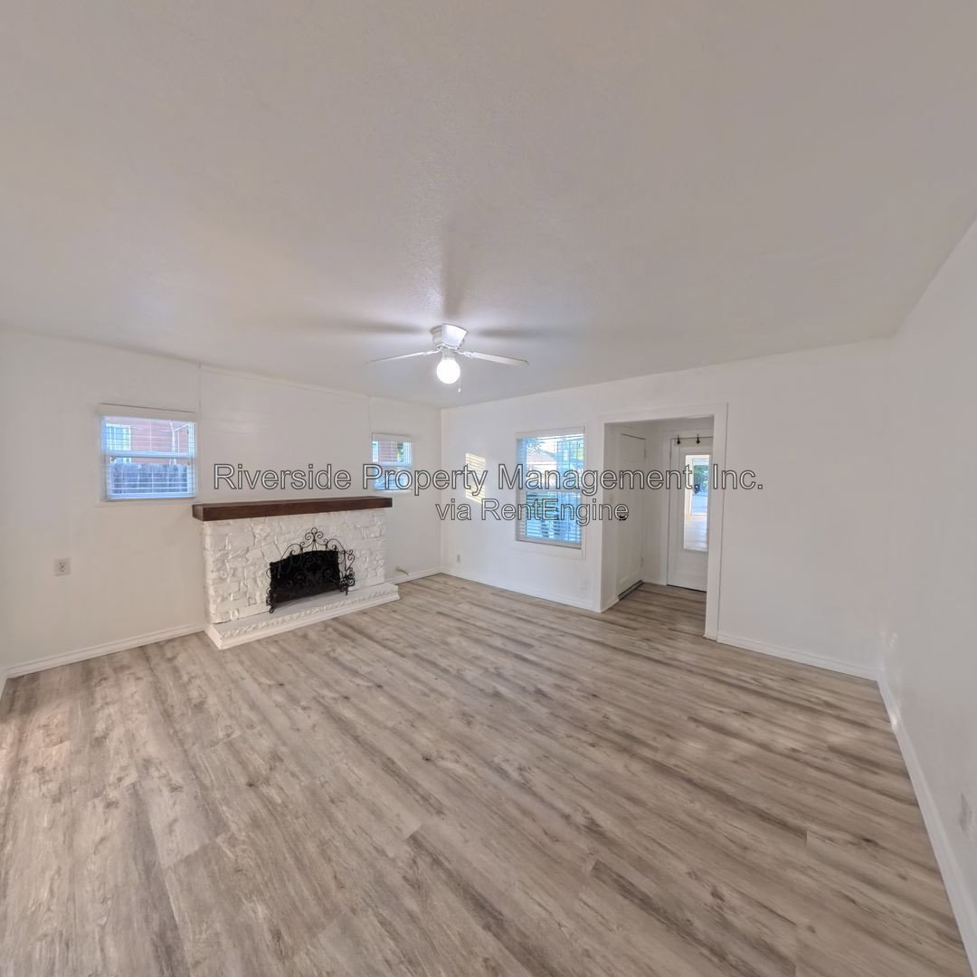 Gallery Image 12