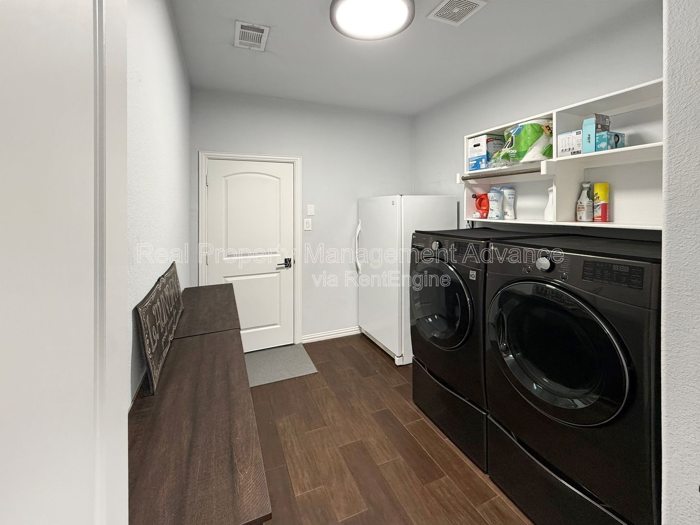 Gallery Image 18