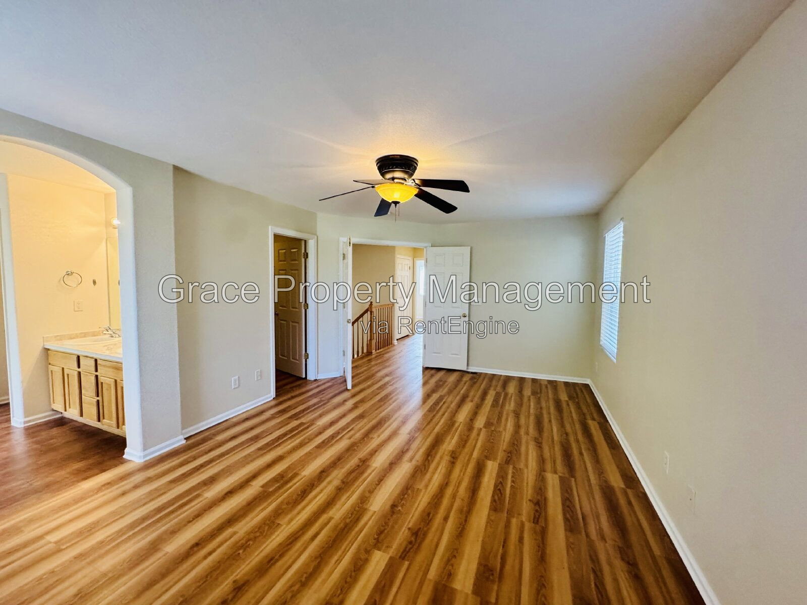 Gallery Image 15