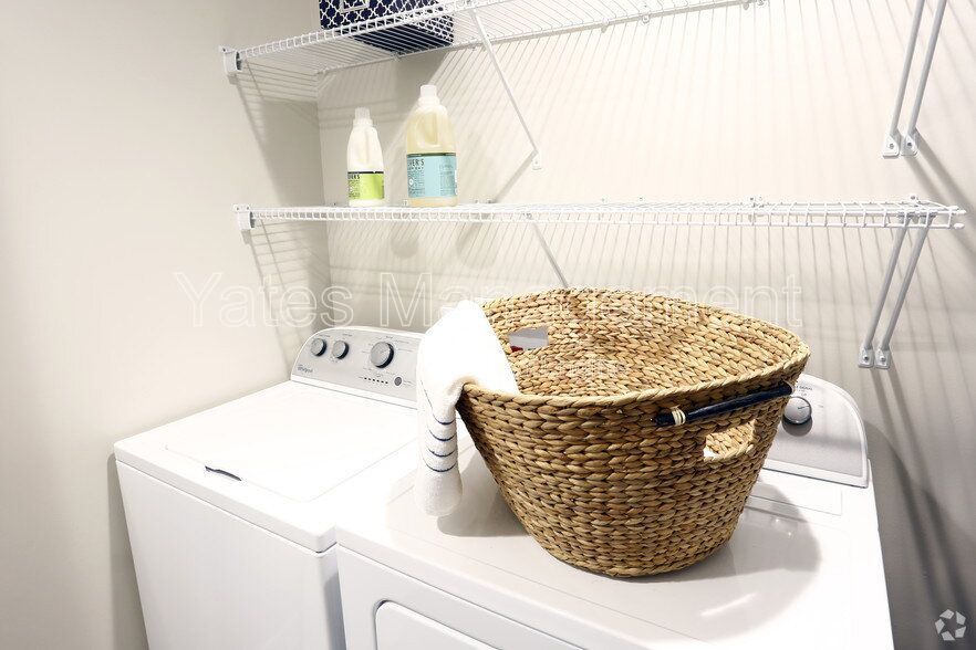Gallery Image 13