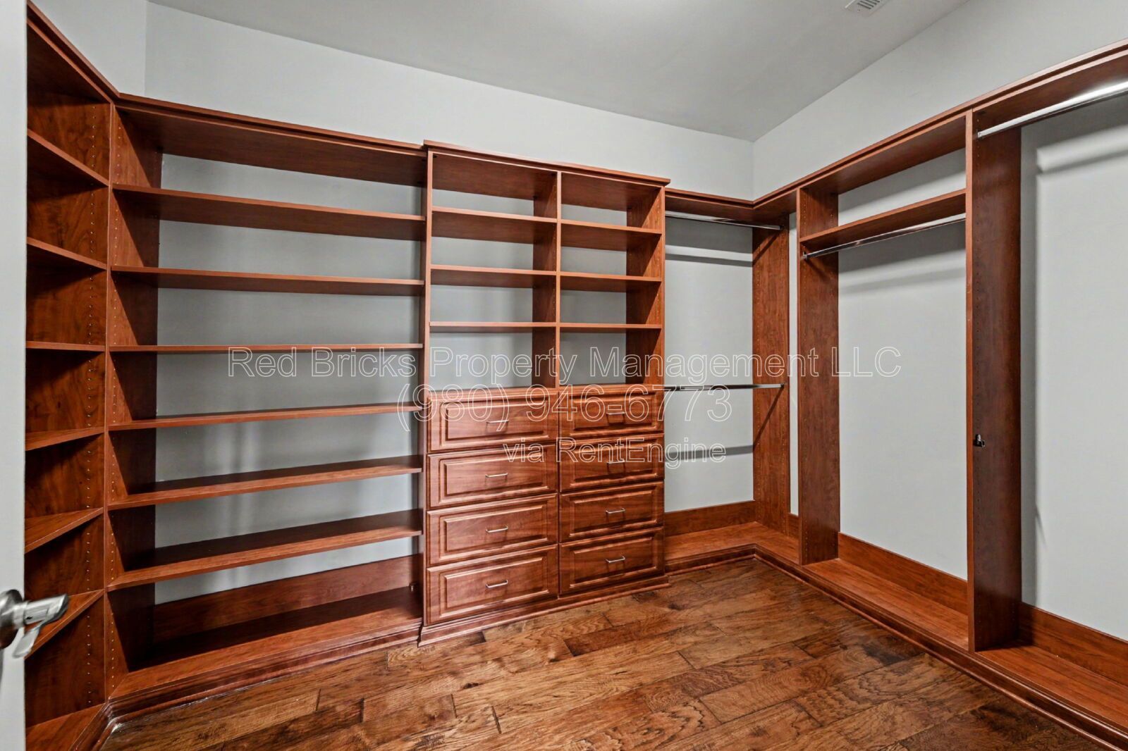 Gallery Image 18