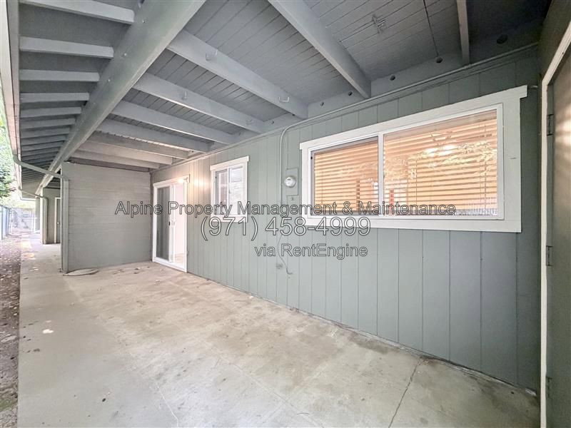 Gallery Image 19