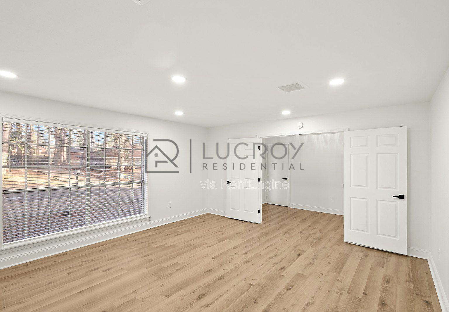 Gallery Image 17