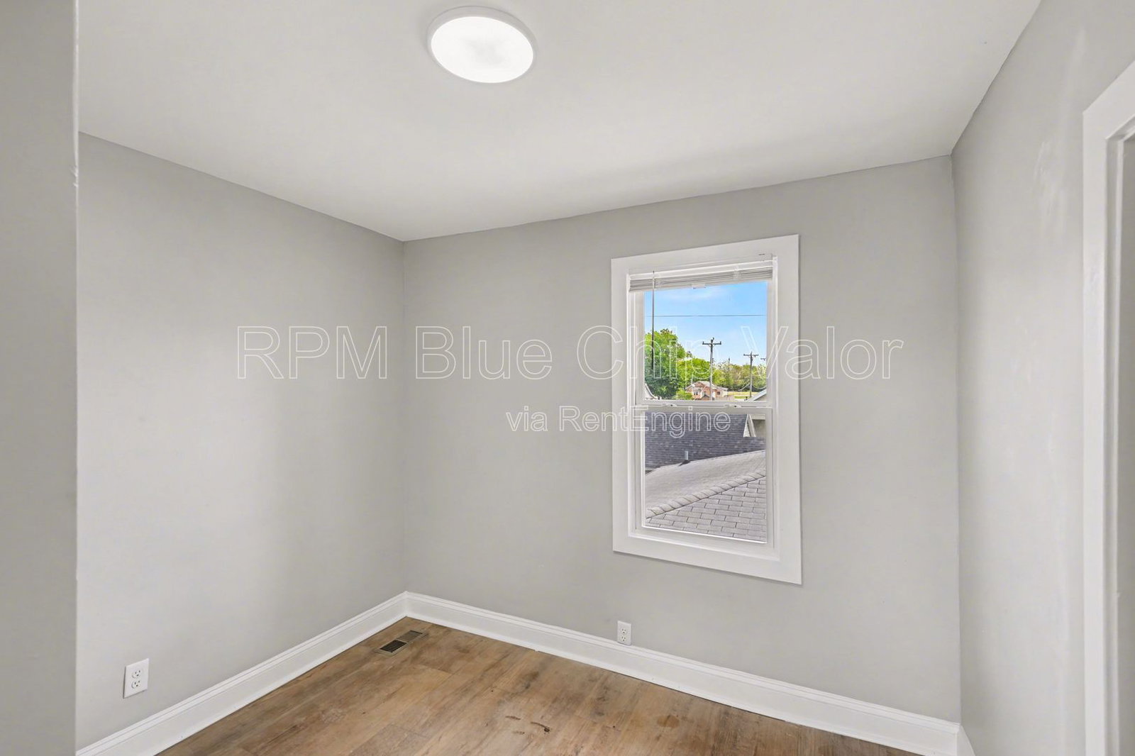 Gallery Image 13