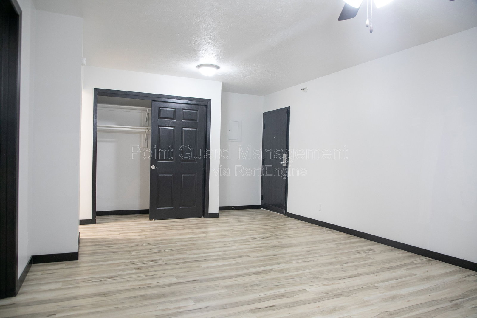 Gallery Image 0