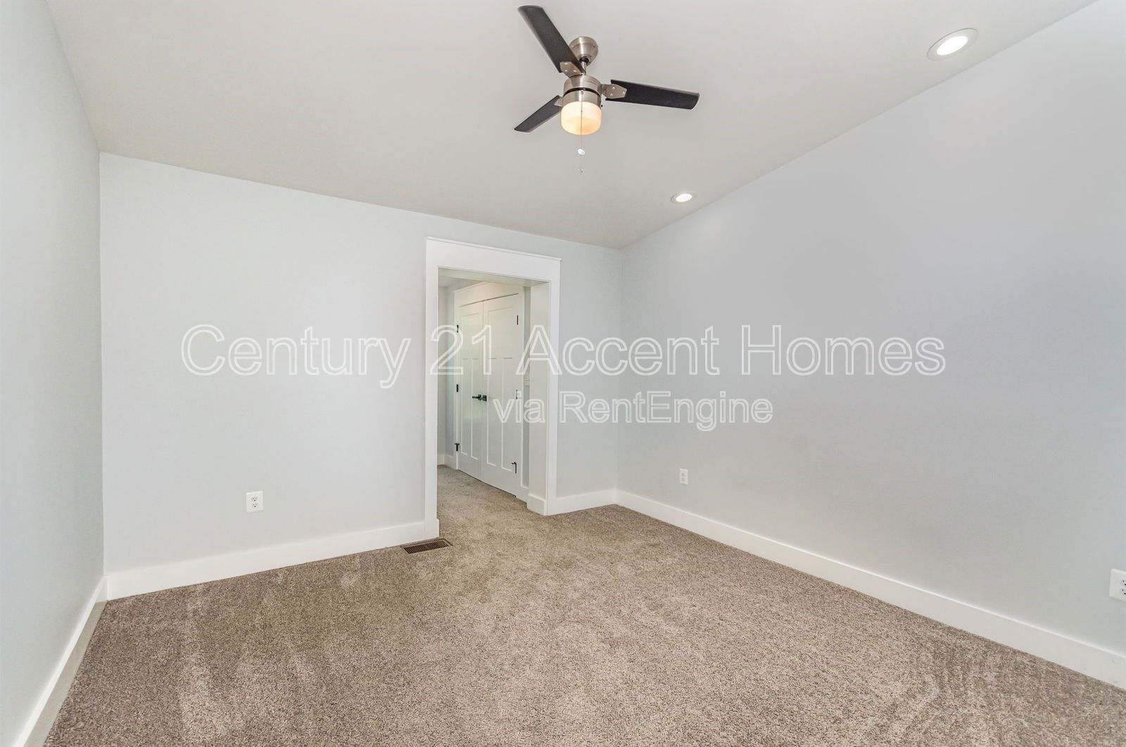 Gallery Image 25