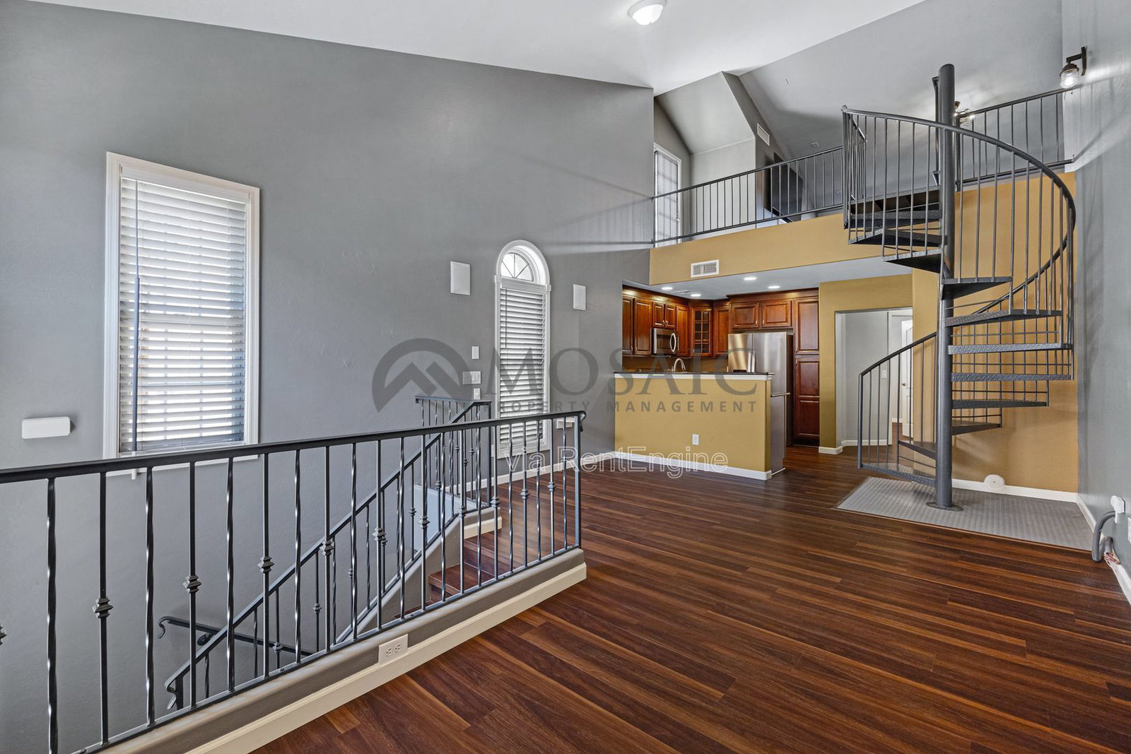 Gallery Image 0