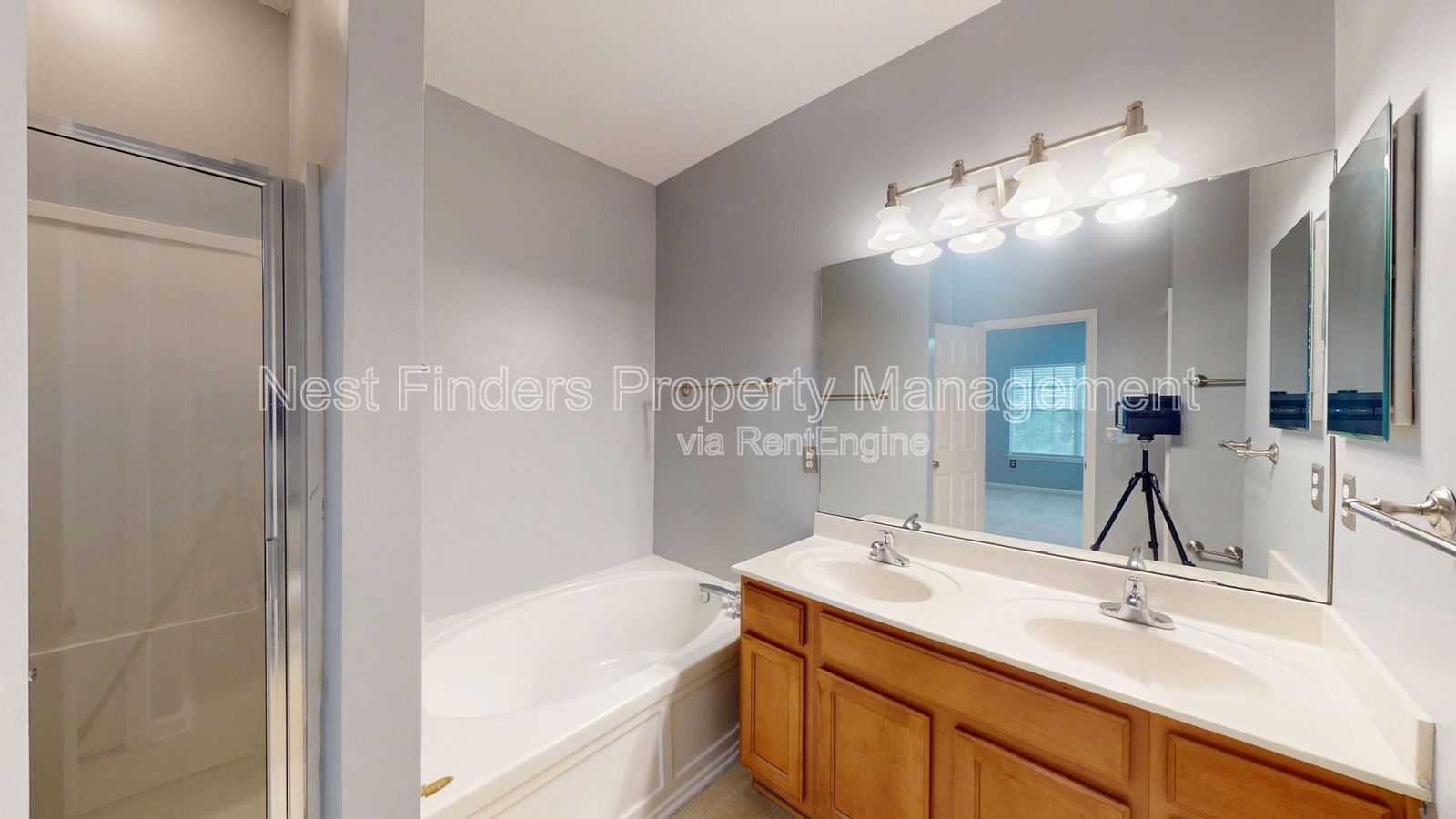Gallery Image 18