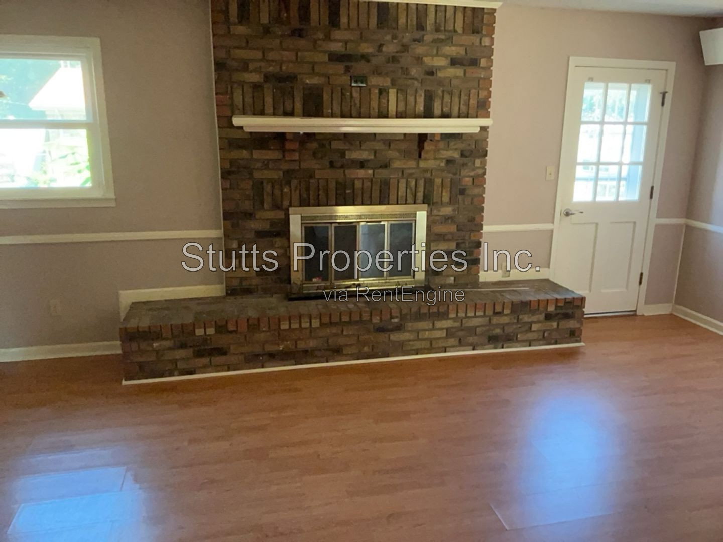Gallery Image 18