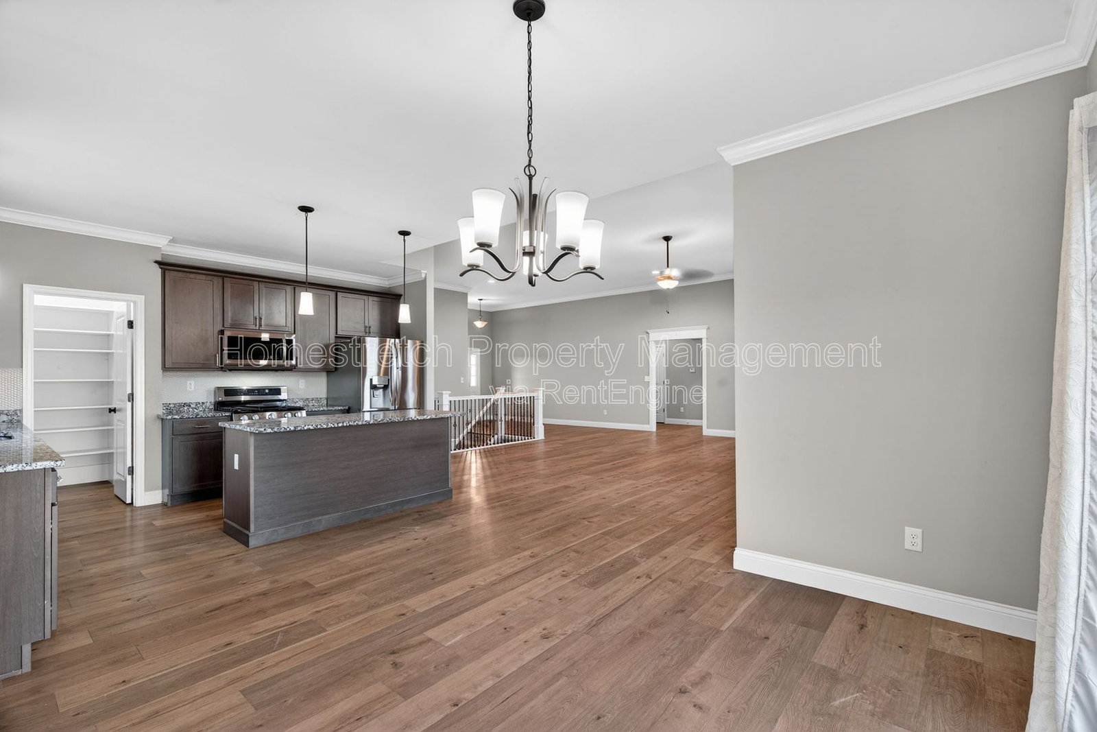 Gallery Image 16