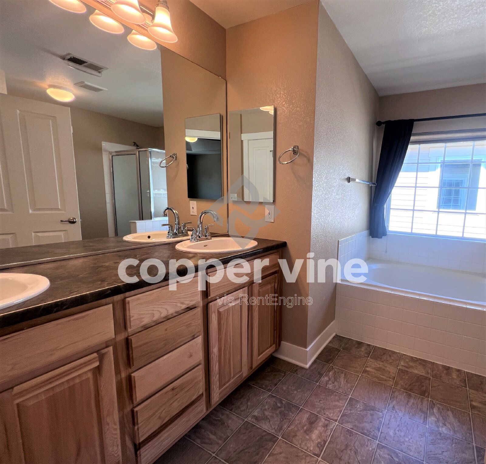 Gallery Image 18