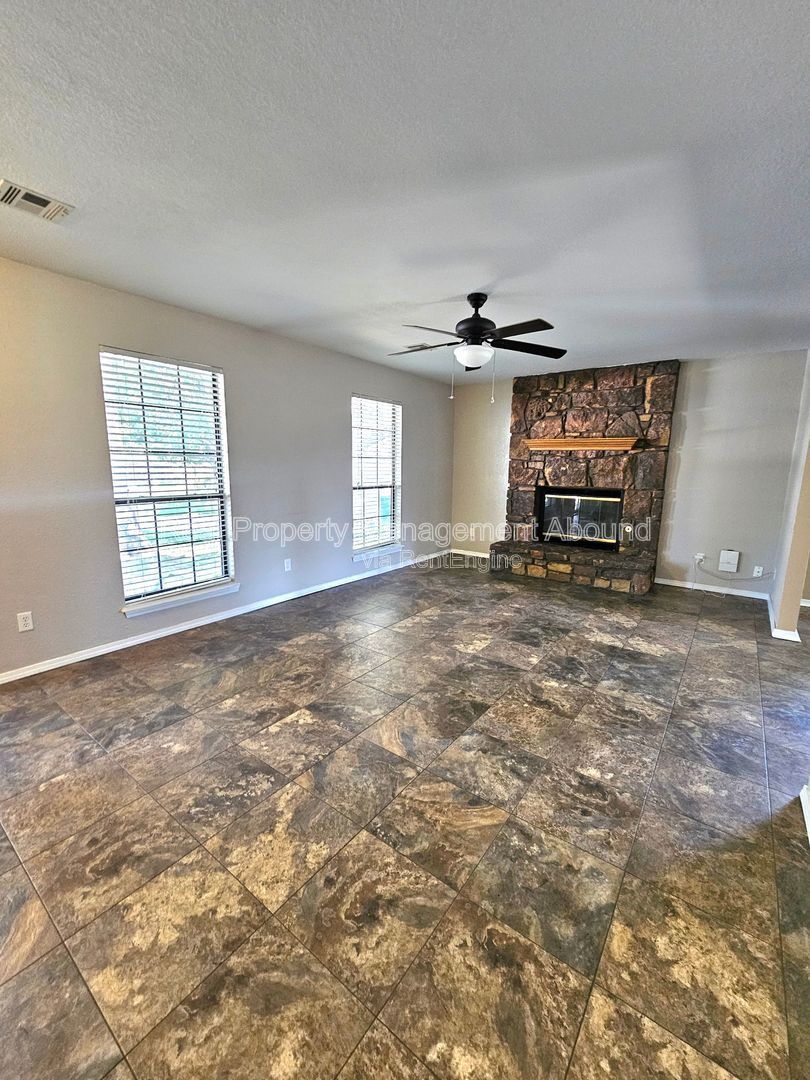 Gallery Image 6