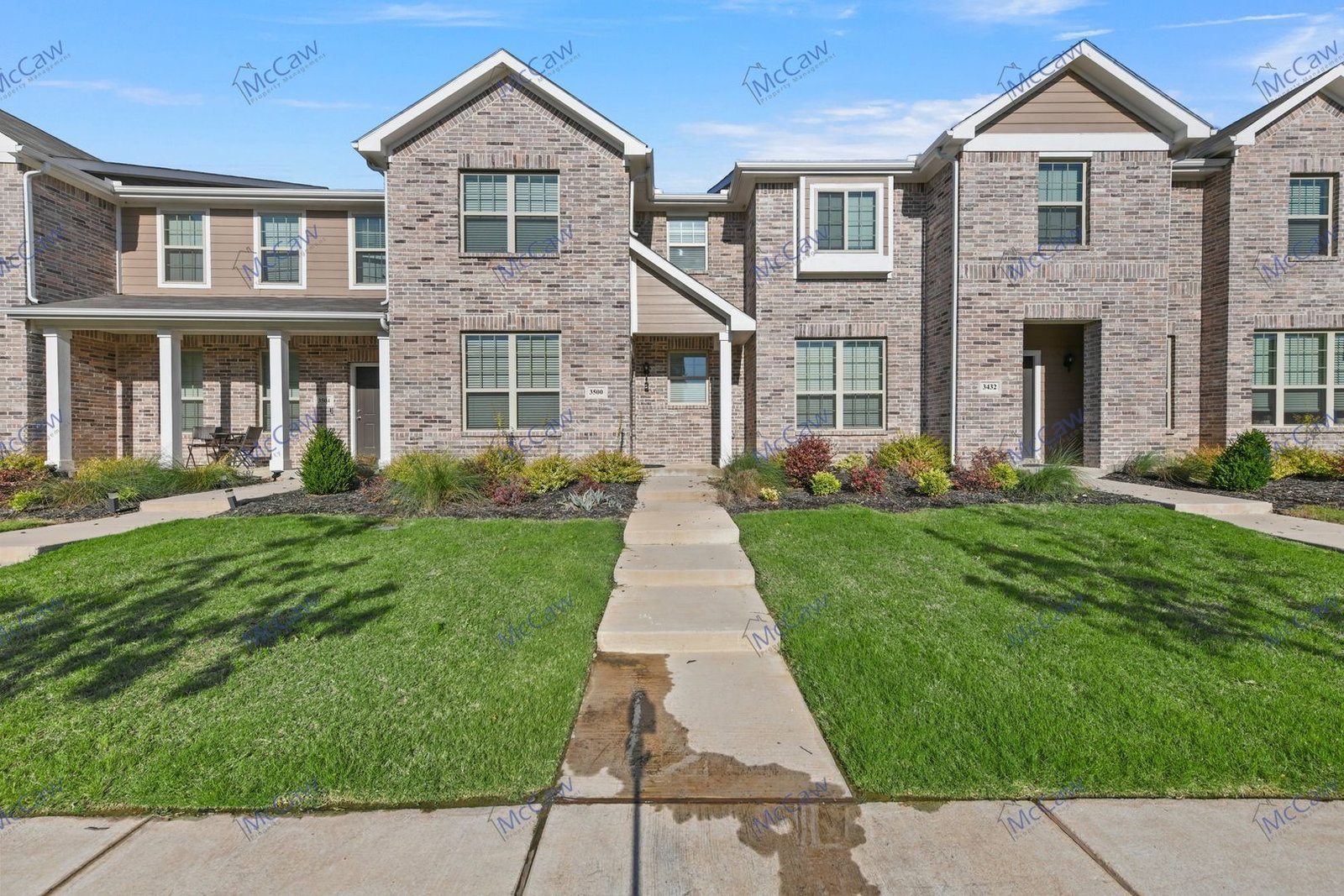 Gallery Image 0