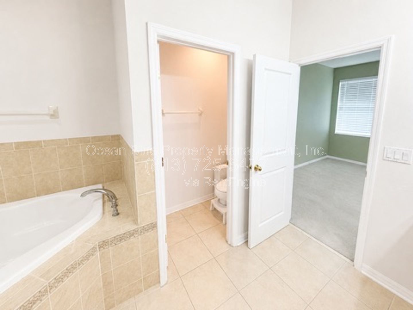 Gallery Image 18